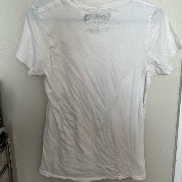 Graphic Tee - Picture 2 of 5